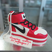 DJEČIJE ROĐENDANSKE TORTE