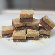 Kolači Karamel kocke kikiriki